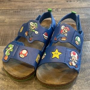 Kids Super Mario Sandals, Size 12